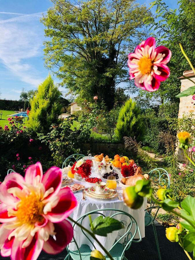 La Plaine De L'Angelus Bed & Breakfast Chailly-en-Biere Bagian luar foto