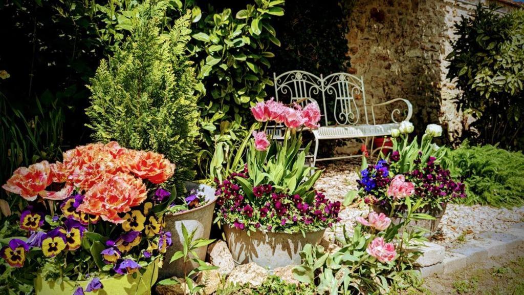 La Plaine De L'Angelus Bed & Breakfast Chailly-en-Biere Bagian luar foto
